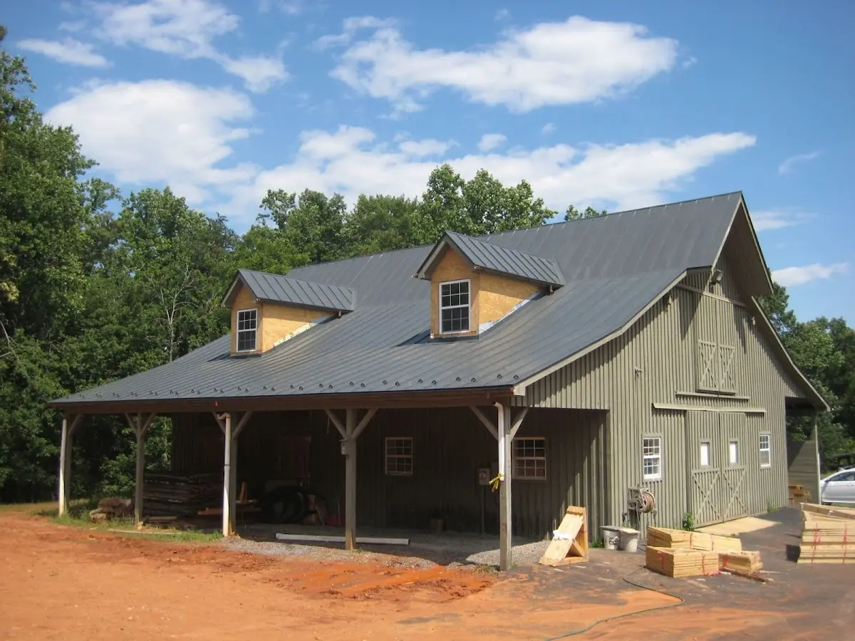 Expert Roof Coating workmanship in Larchmont Village